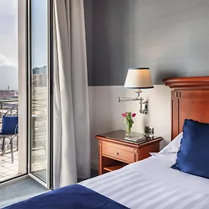 Hotel Starhotels Terminus, Napels