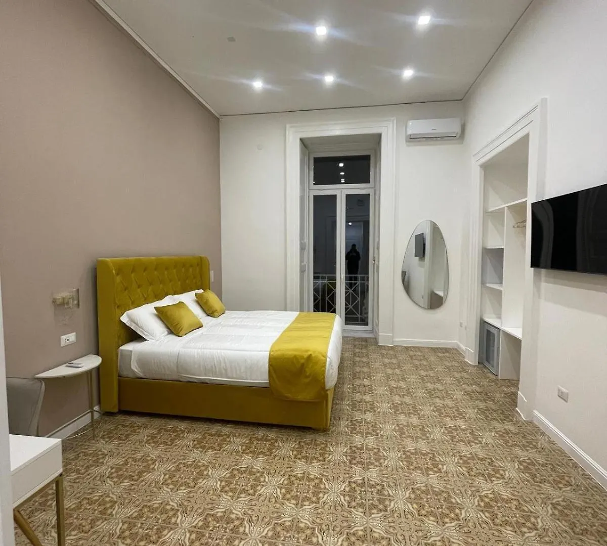 Maison Museo Mann Naples Guest house